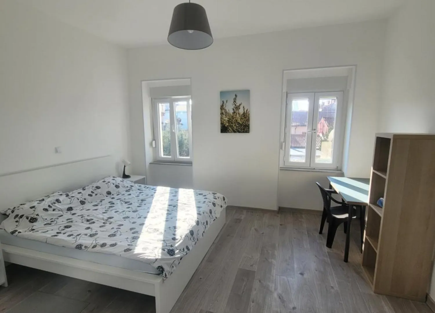 Yellow Apartment PUY